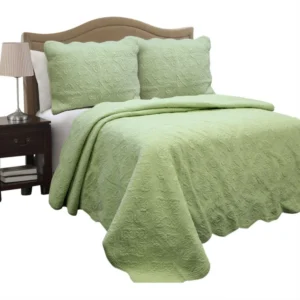 Queen Green Cotton Quilt Bedspread with Scalloped Borders